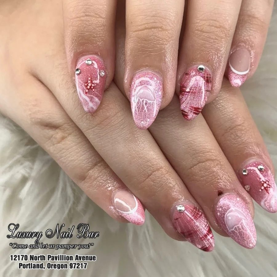 August Nail Trends to Try